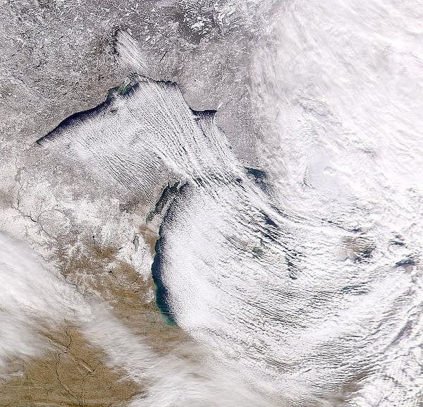 Lake-effect snow over Great Lakes