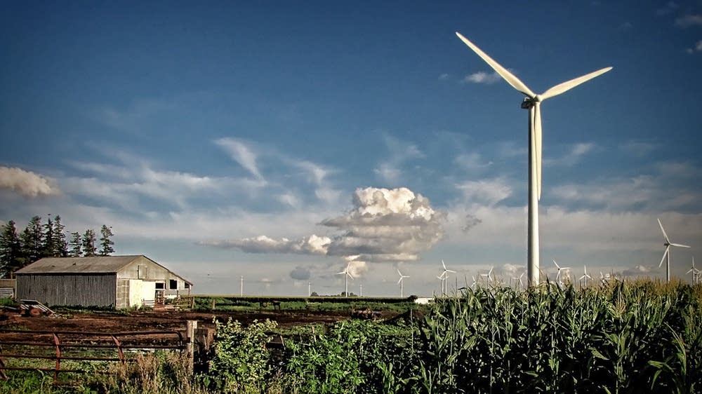 Study Renewable energy now Minnesota's 2ndlargest electricity source