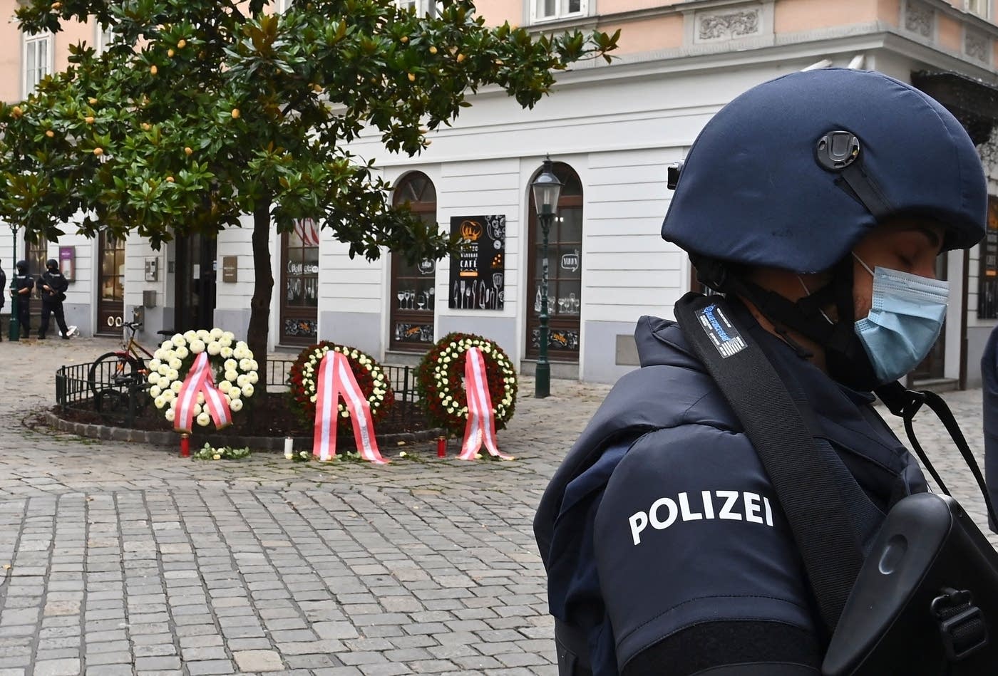 5 dead in Vienna attack; assailant had previous conviction MPR News