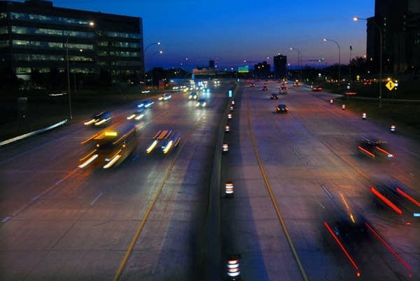 Traffic congestion: The drama of little numbers