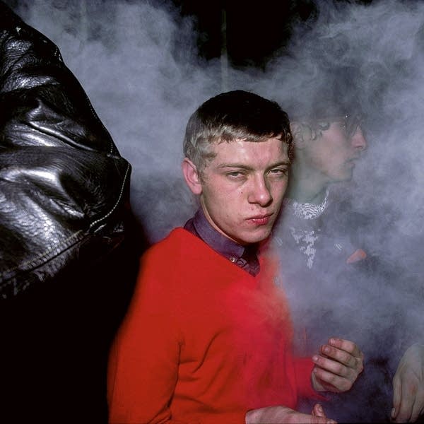 Annie-Claude Deschênes - Main De Fer