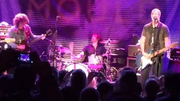 Watch Ryan Adams join Bob Mould onstage in New York