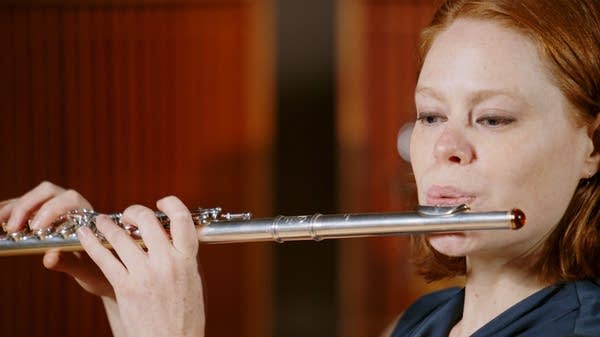 Class Notes thumbnail for a Beginning Band lesson. Includes flutist Bethany Summersgill of the Minnesota Winds.