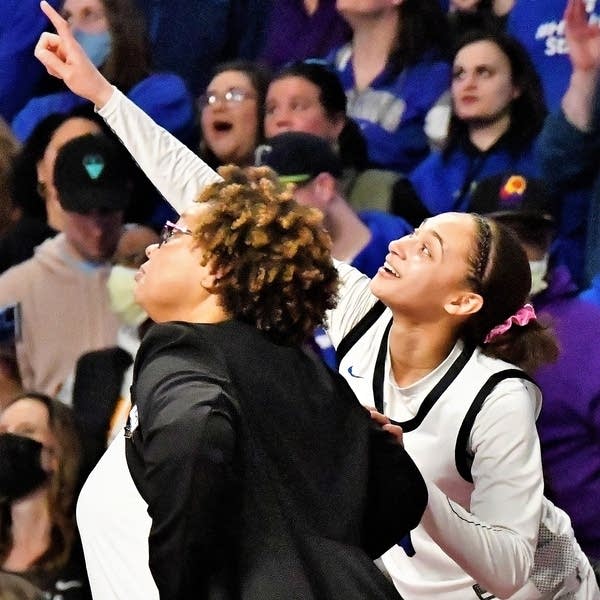 As Gophers' Amaya Battle heads to the Sweet 16, her Hopkins coach is cheering her on