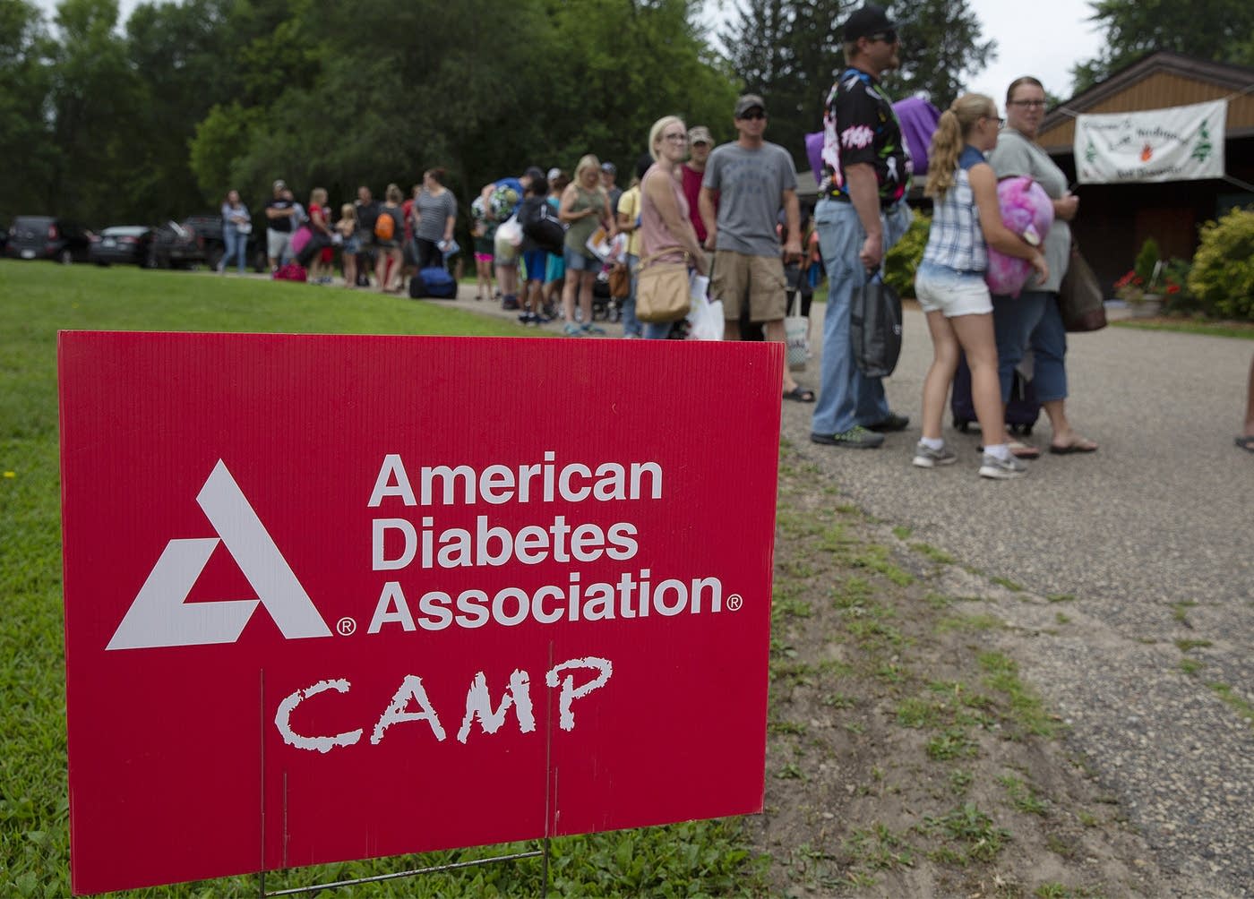 At Camp Needlepoint, diabetics avoid being ‘odd kid out’ LaptrinhX / News