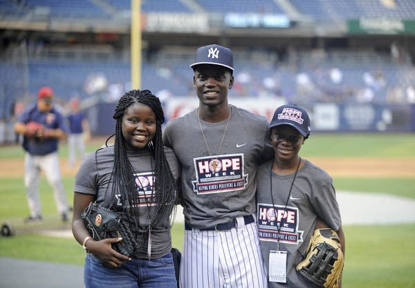 Loving the way his mom would, S.C. man charts a course to the major leagues
