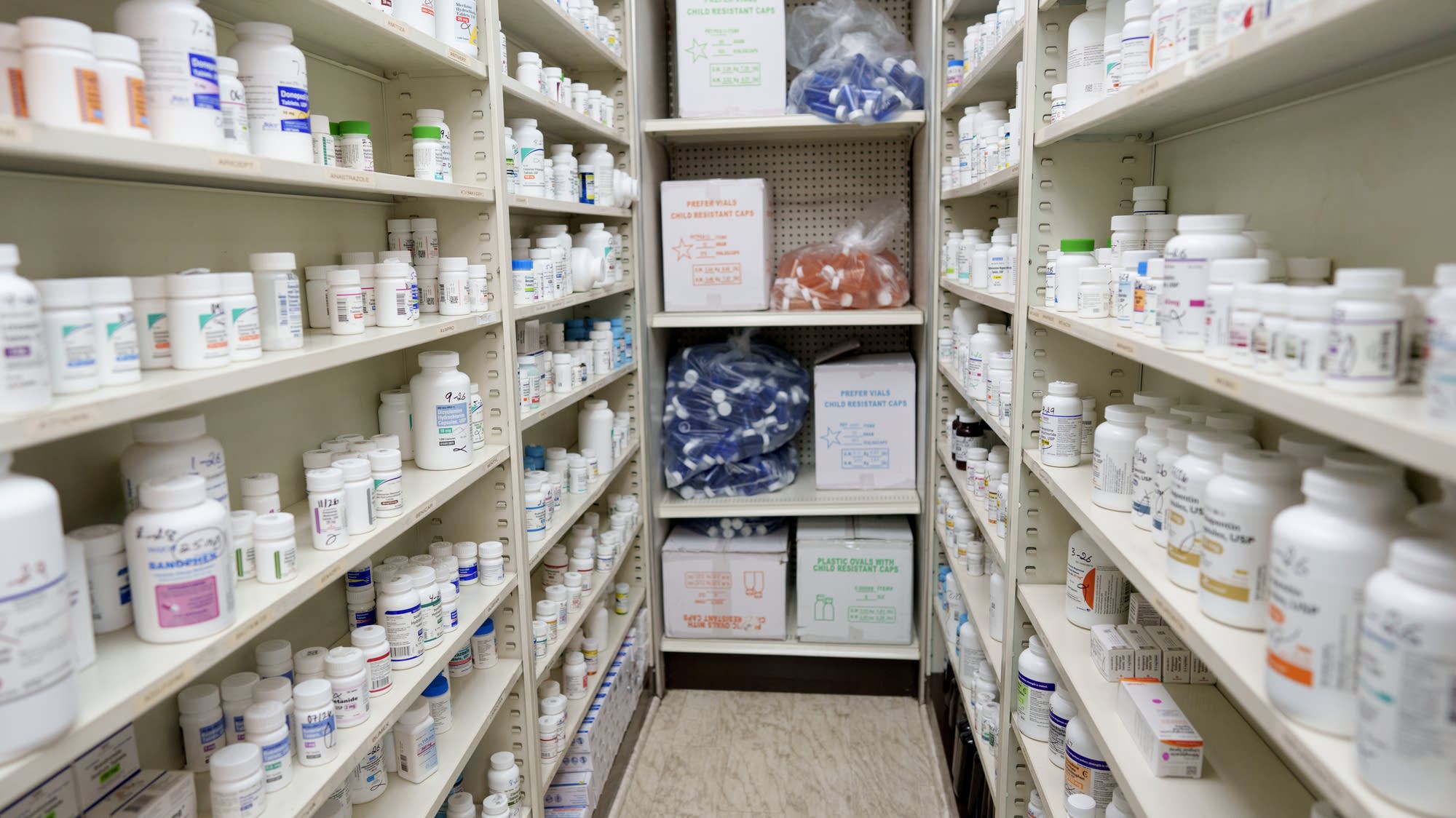 Utah is experimenting with a new role for AI: renewing prescriptions