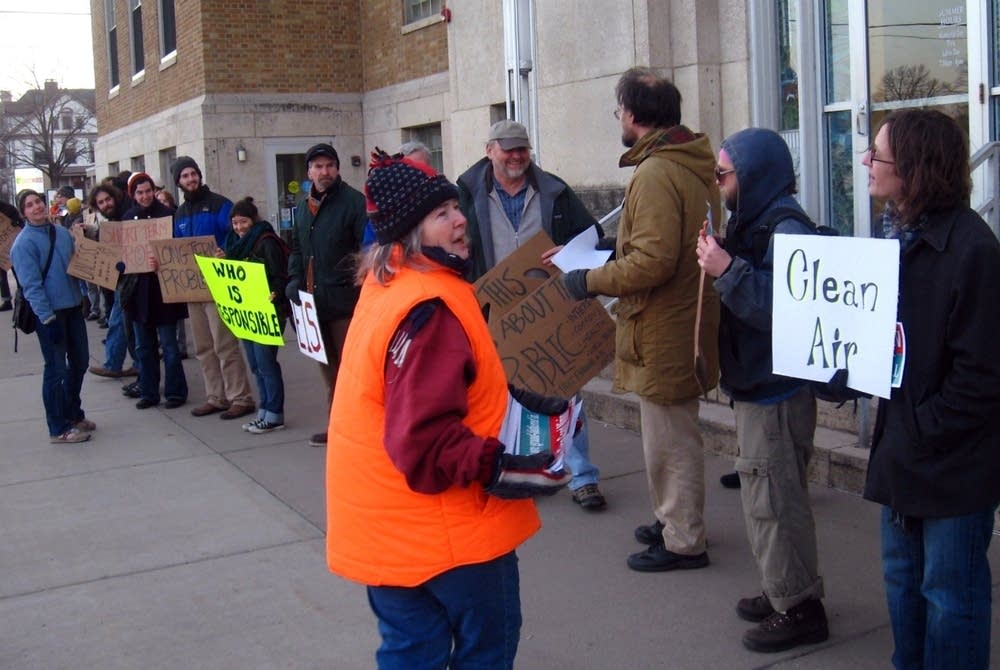 Winona rally