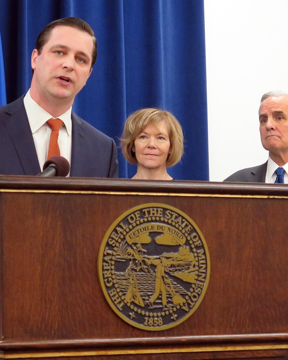 Big raise for Met Council leader despite salaries deal | MPR News