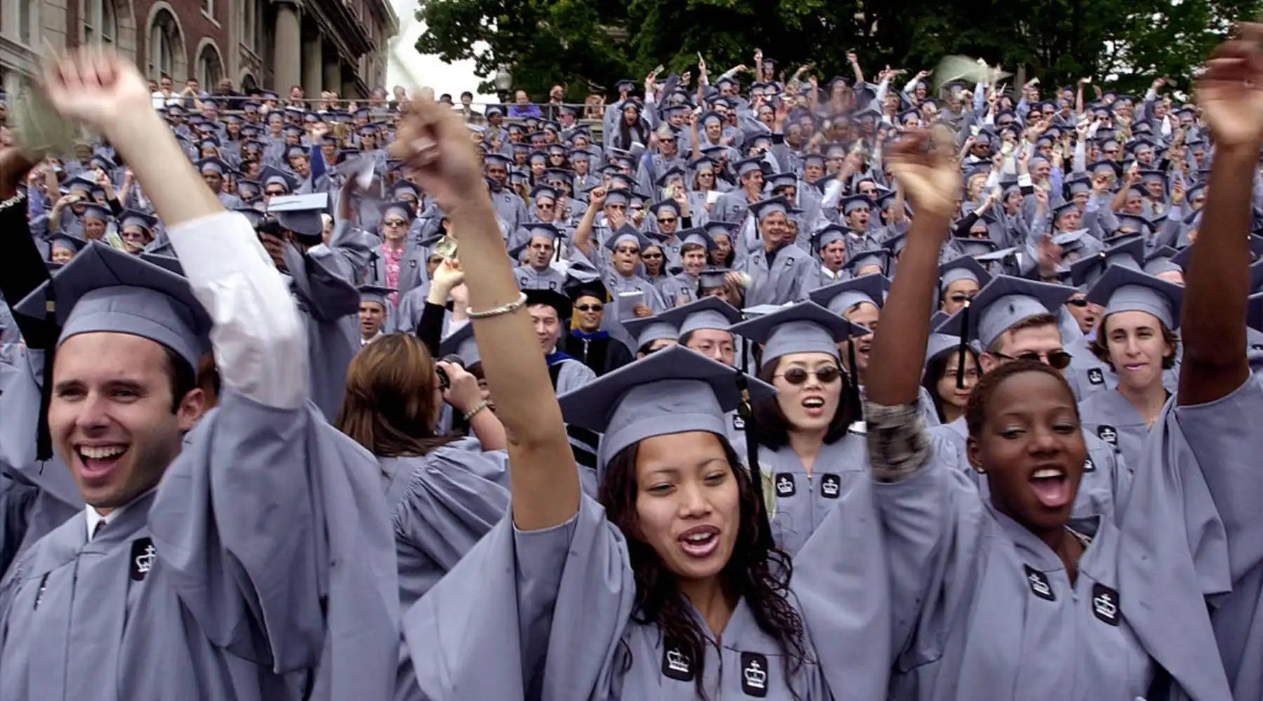 Gradwaiting Life after graduation: How do you build a financial future?
