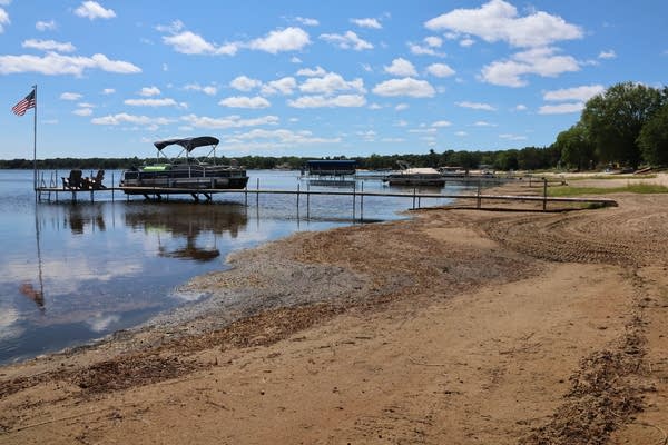 Sand and mud shows a low water line.