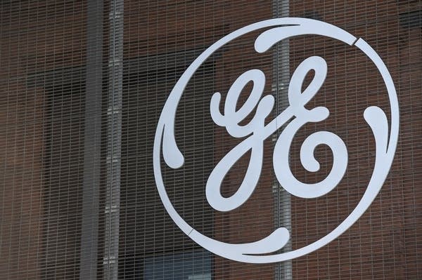 A picture taken on September 17, 2019 shows the logo of US giant General Electric, in Belfort, eastern France,. - About a hundred employees of General Electric in Belfort accompanied on September 17, 2019 the transport of a gas turbine from the site to show their expertise and emphasize that they do not intend to block the production.