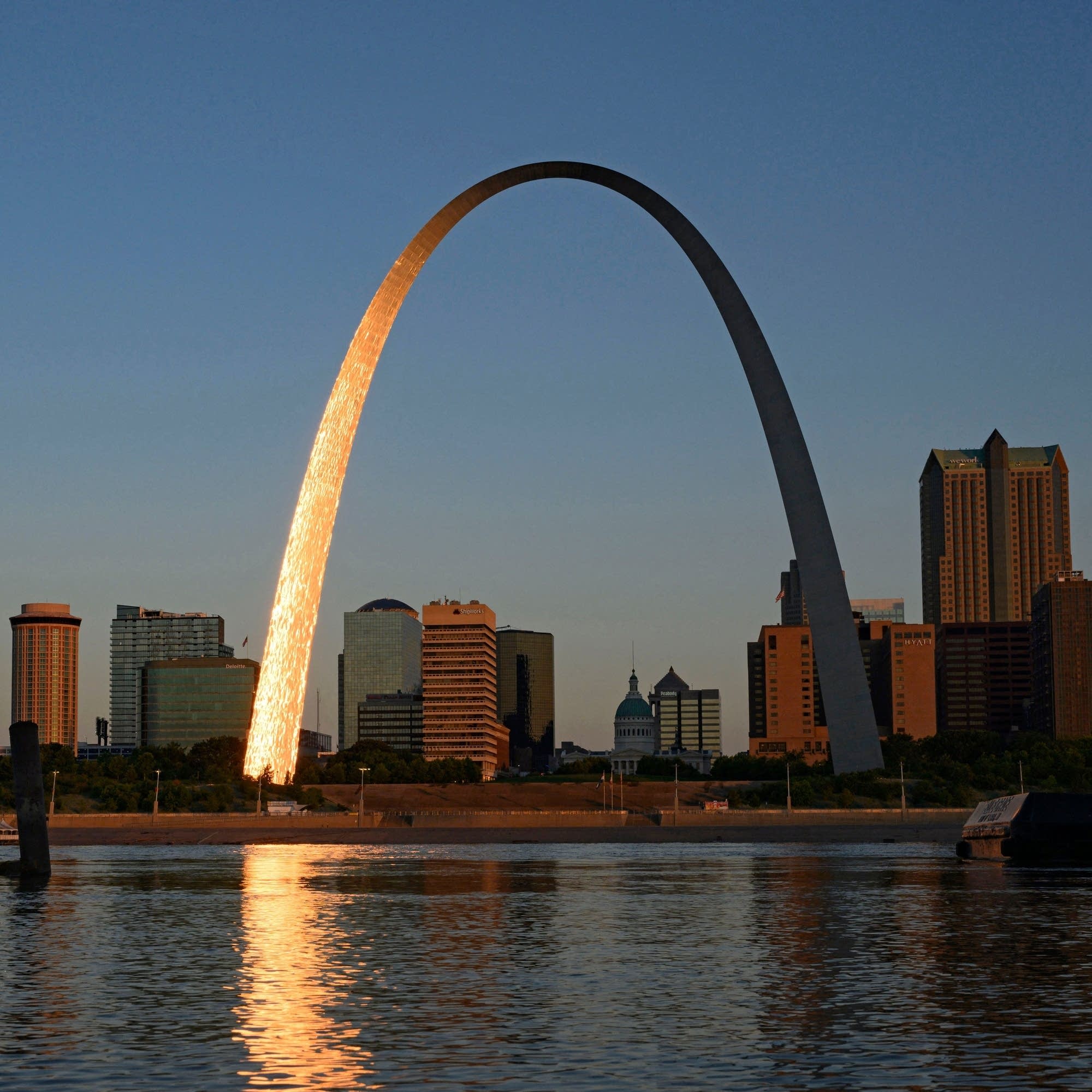 Make Me Smart: St. Louis Edition
