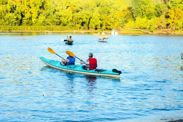 Boats and Bluegrass 04
