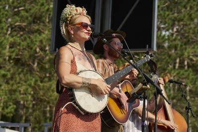 Resonant Rogues at the 2025 Blue Ox festival in Eau Claire, Wisconsin