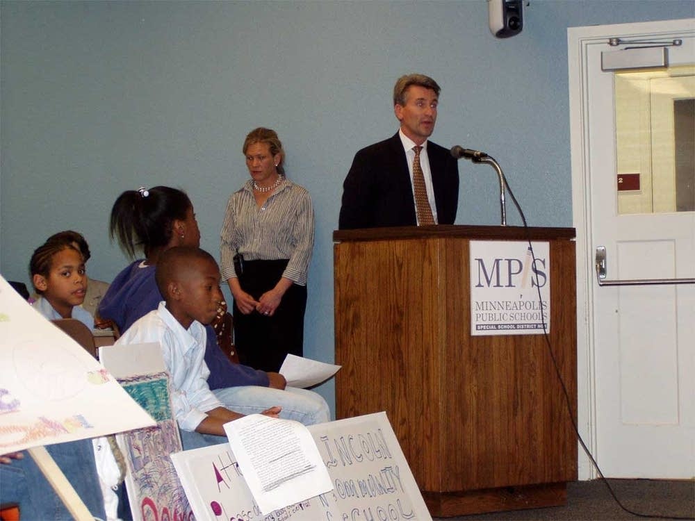 Minneapolis Mayor R.T. Rybak