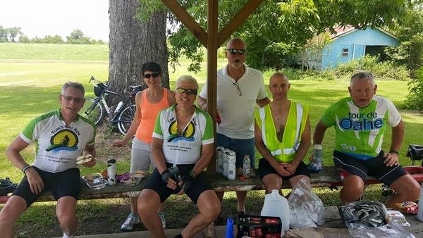 Lakeville man ‘pedaling’ his story of mental illness