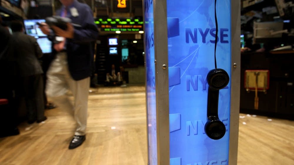 Stocks fall at close, after down week MPR News