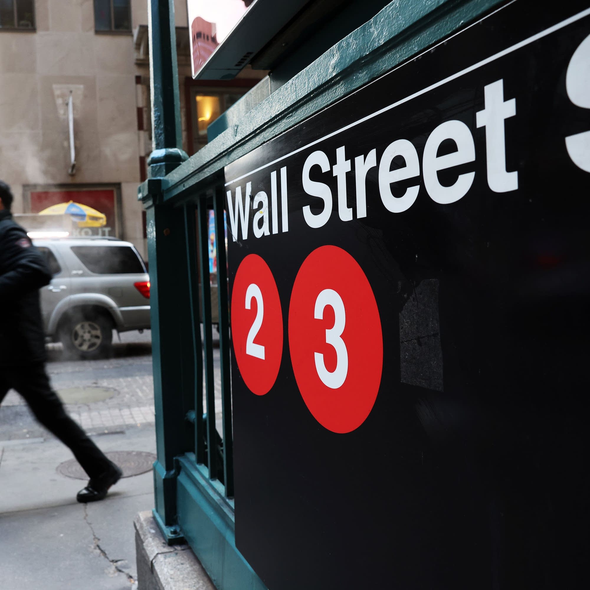 A sign investors think the economy will remain strong A sign investors think the economy will remain strong