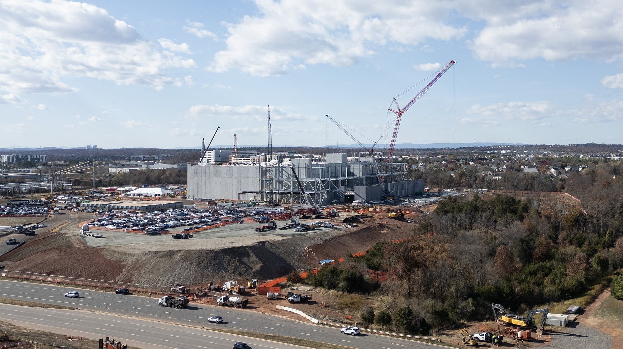 More spending on data center construction had limited impact on GDP