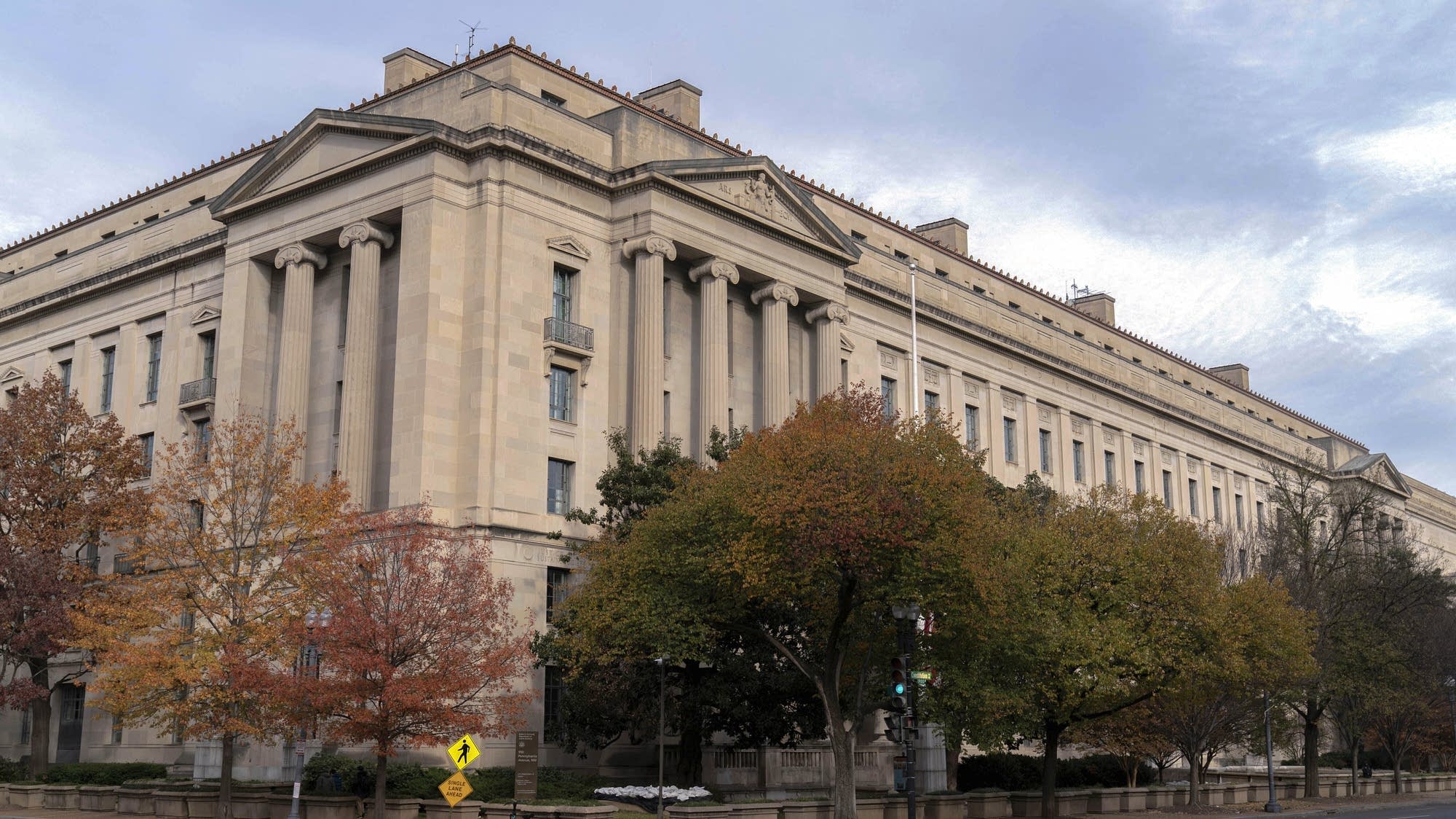 Legal ethics expert weighs in on DOJ complaint against Minnesota Judges
