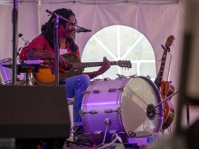 Nicky Diamonds performing on stage