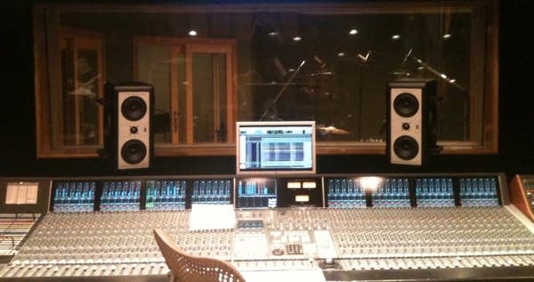 St. Paul man records song to celebrate Archbishop Romero