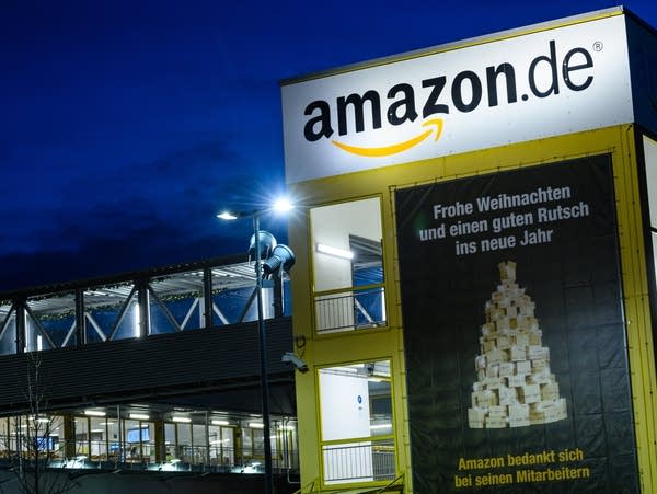 EU investigates if Amazon hurts competition by using sellers' data