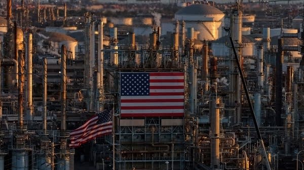 Keeping an eye on oil prices