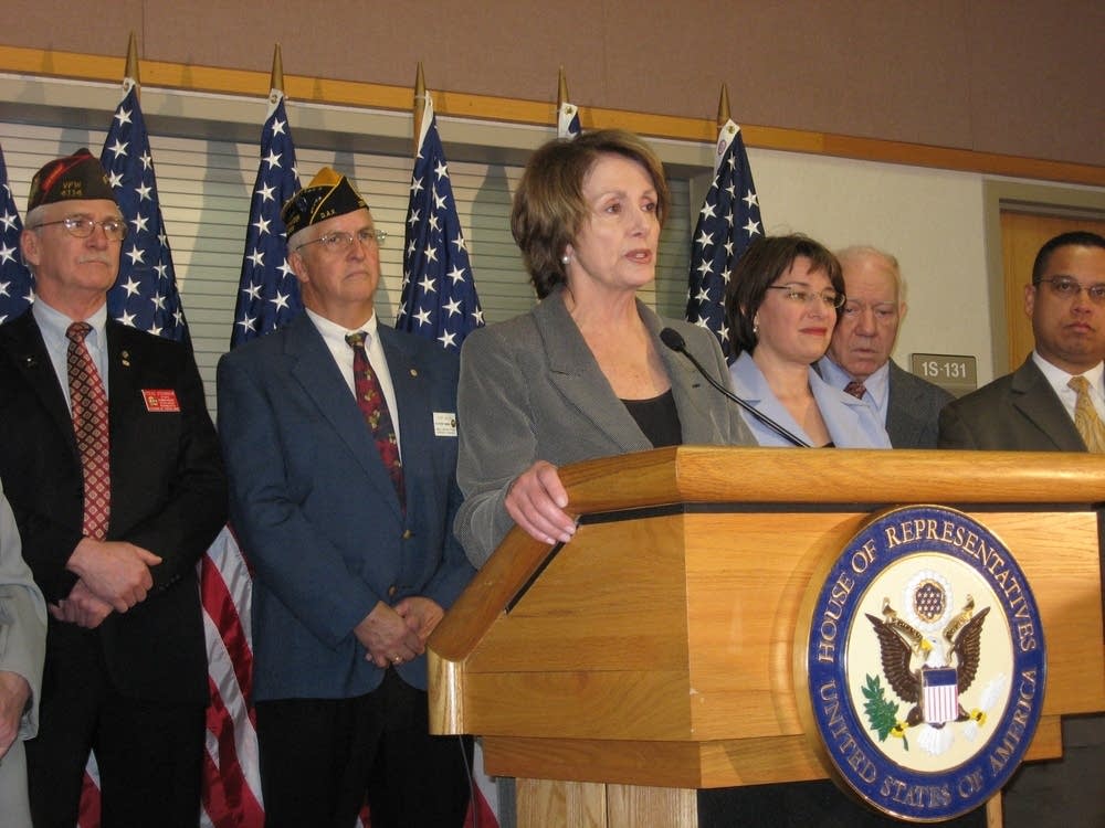 Pelosi visits Minnesota VA
