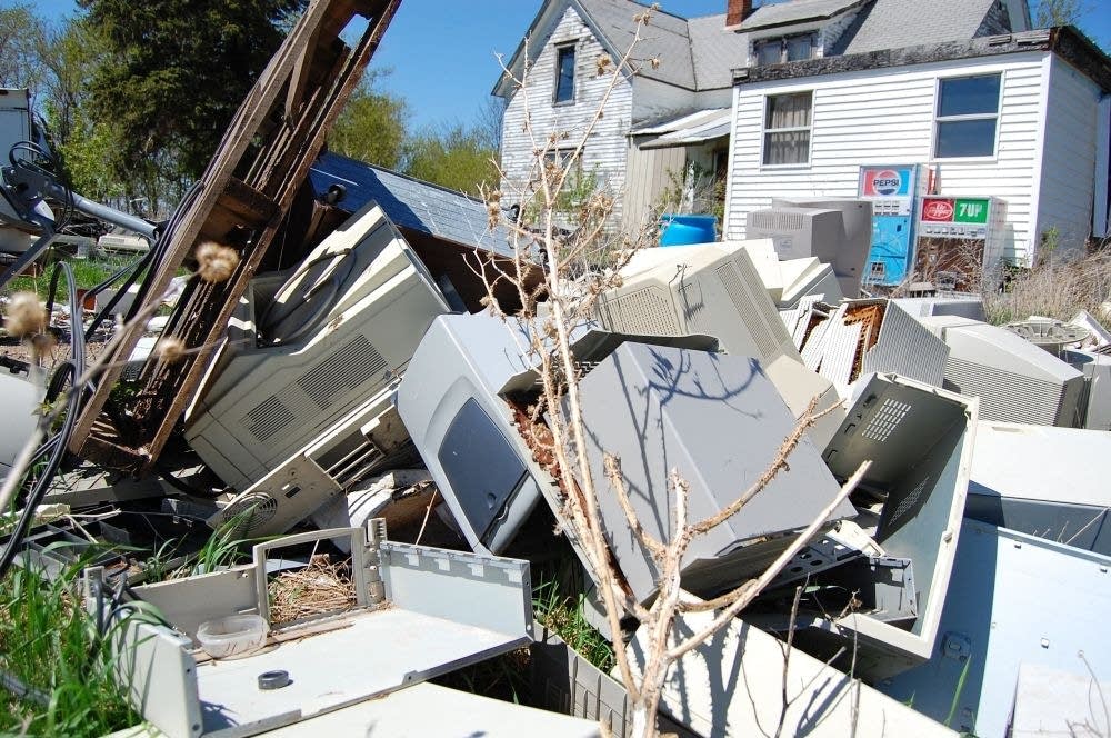 Electronic junk