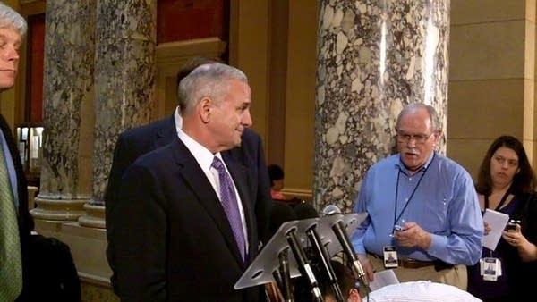 Budget talks to resume this afternoon