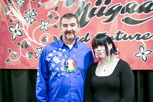 A fashion show, Miskwaa Niigaan