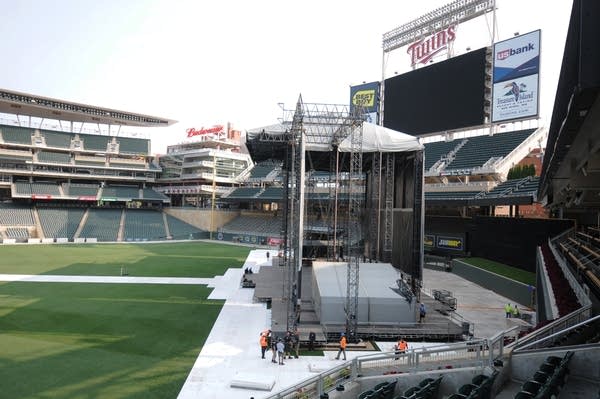 Paul McCartney Target Field 03