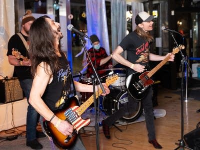 The Right Here performing