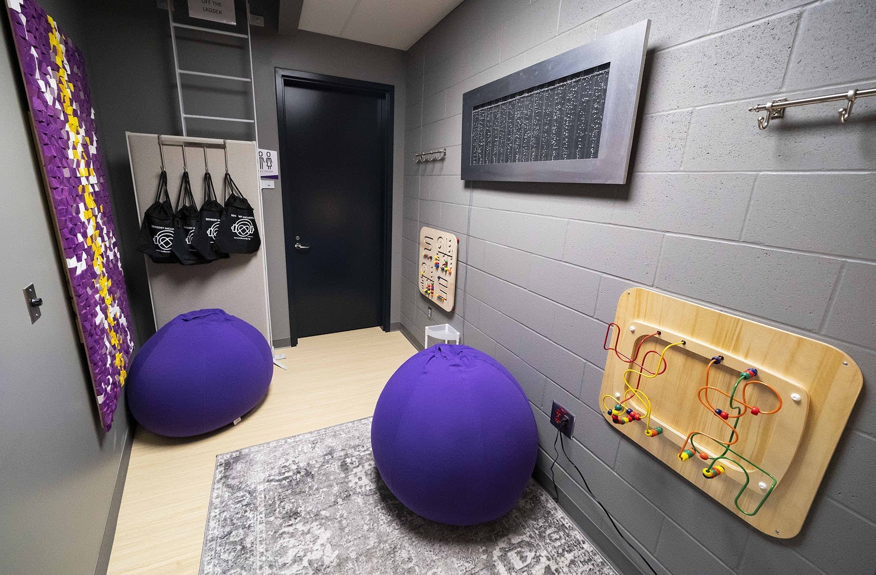 Vikings add sensory-inclusive room at U.S. Bank Stadium | MPR News
