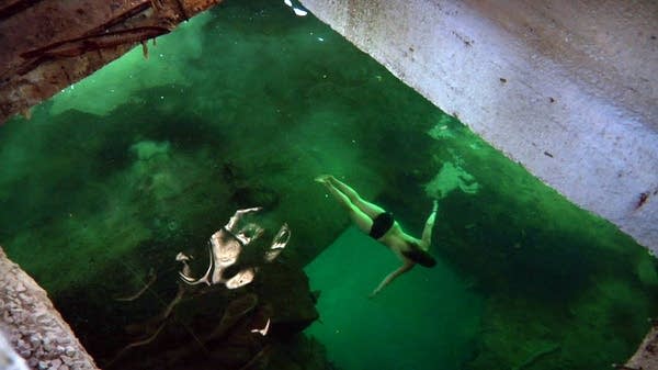 Flood Tide: Dark Dark Dark score – and star in – a new movie