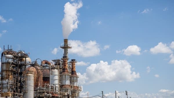 Could extreme heat cause a gas price creep?