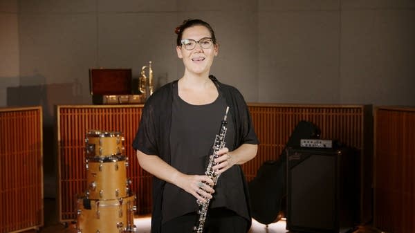 Class Notes thumbnail for a Beginning Band lesson. Includes oboe player Sarah Boyle Carmack of the Minnesota Winds.