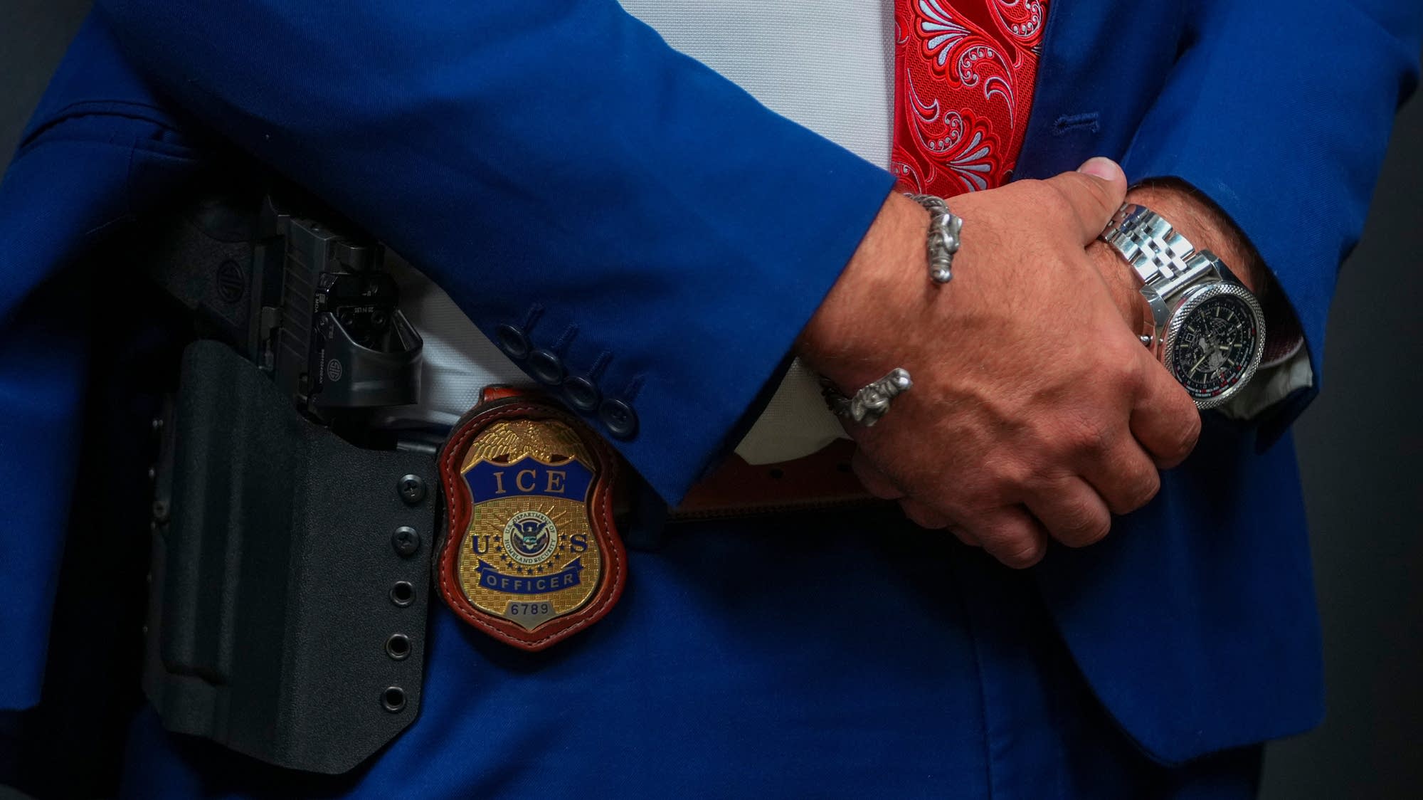 ICE hides locations of thousands of detainees