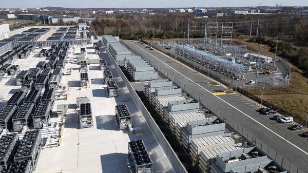 “Typically, air-cooled data centers require about 30 to 35 percent of the electrical energy that’s coming into the data center for cooling — just for cooling, not for computation,” Narayanan said.