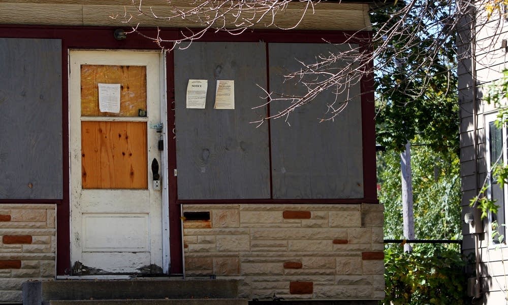Hawthorne neighborhood foreclosures