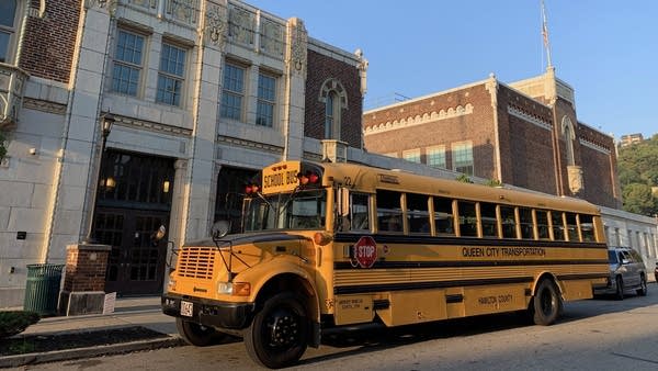 Oyler School struggles to make a community model work