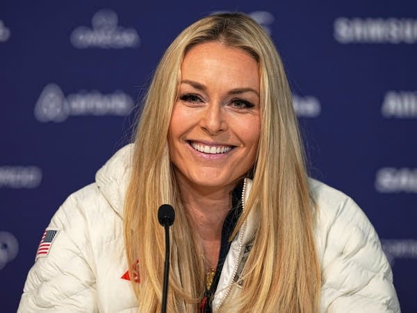 Vonn ‘confident’ she will race at Olympics despite ‘completely ruptured’ ACL in left knee