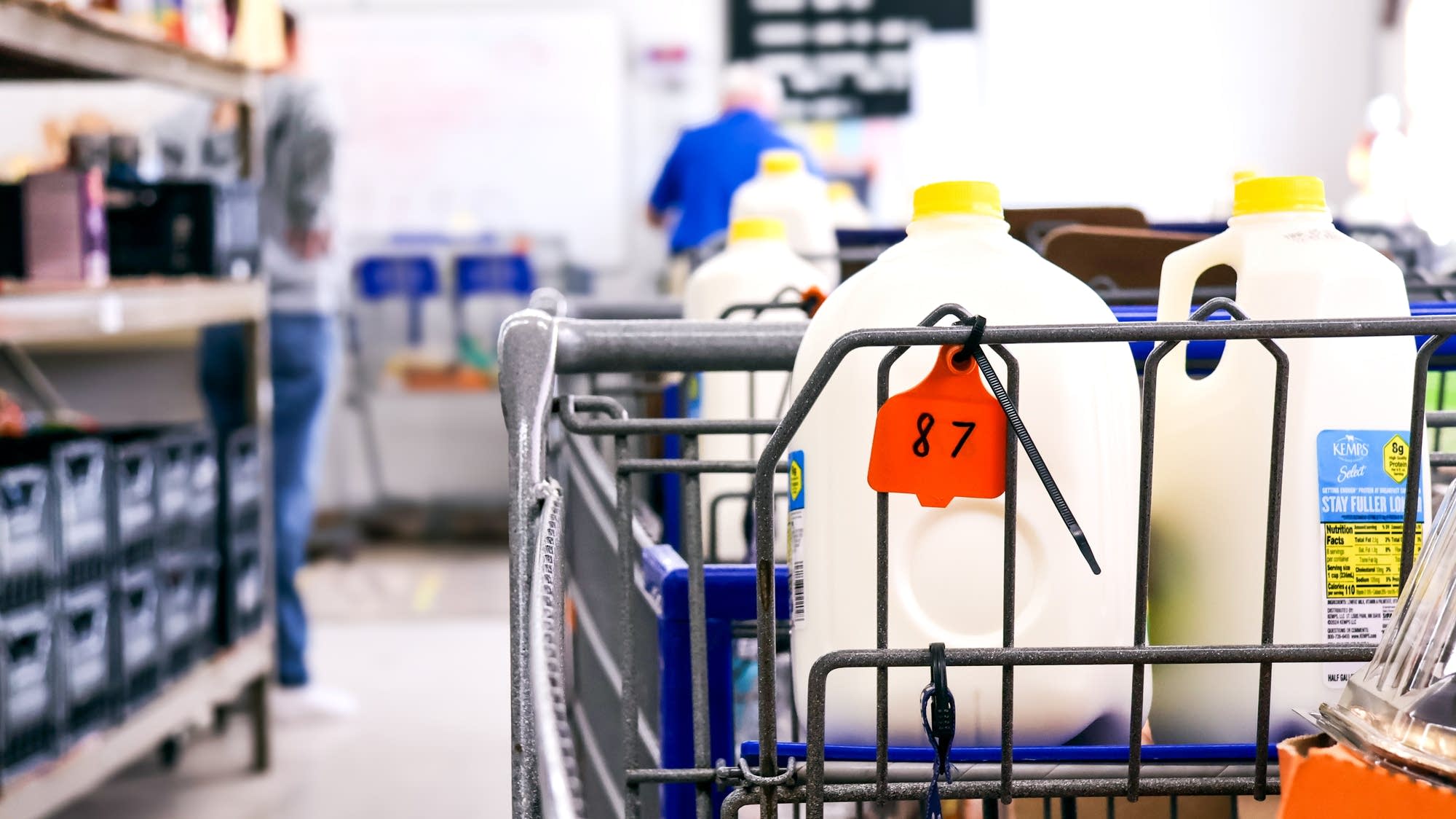 Thousands of Minnesotans in limbo as government shutdown threatens food and family aid