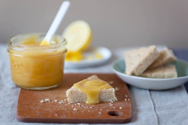 Lemon curd