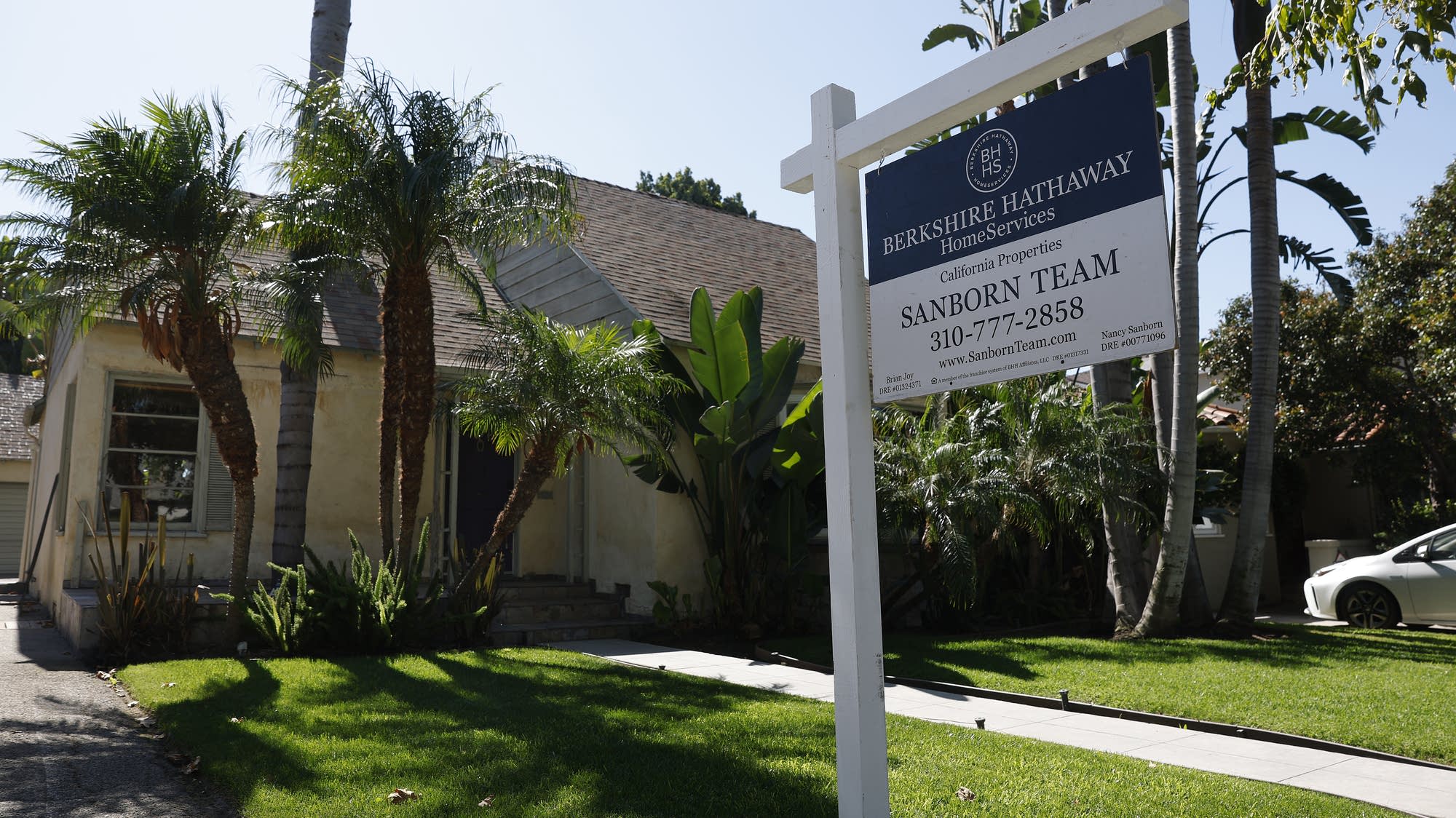 Mortgage rates just hit a one-year high