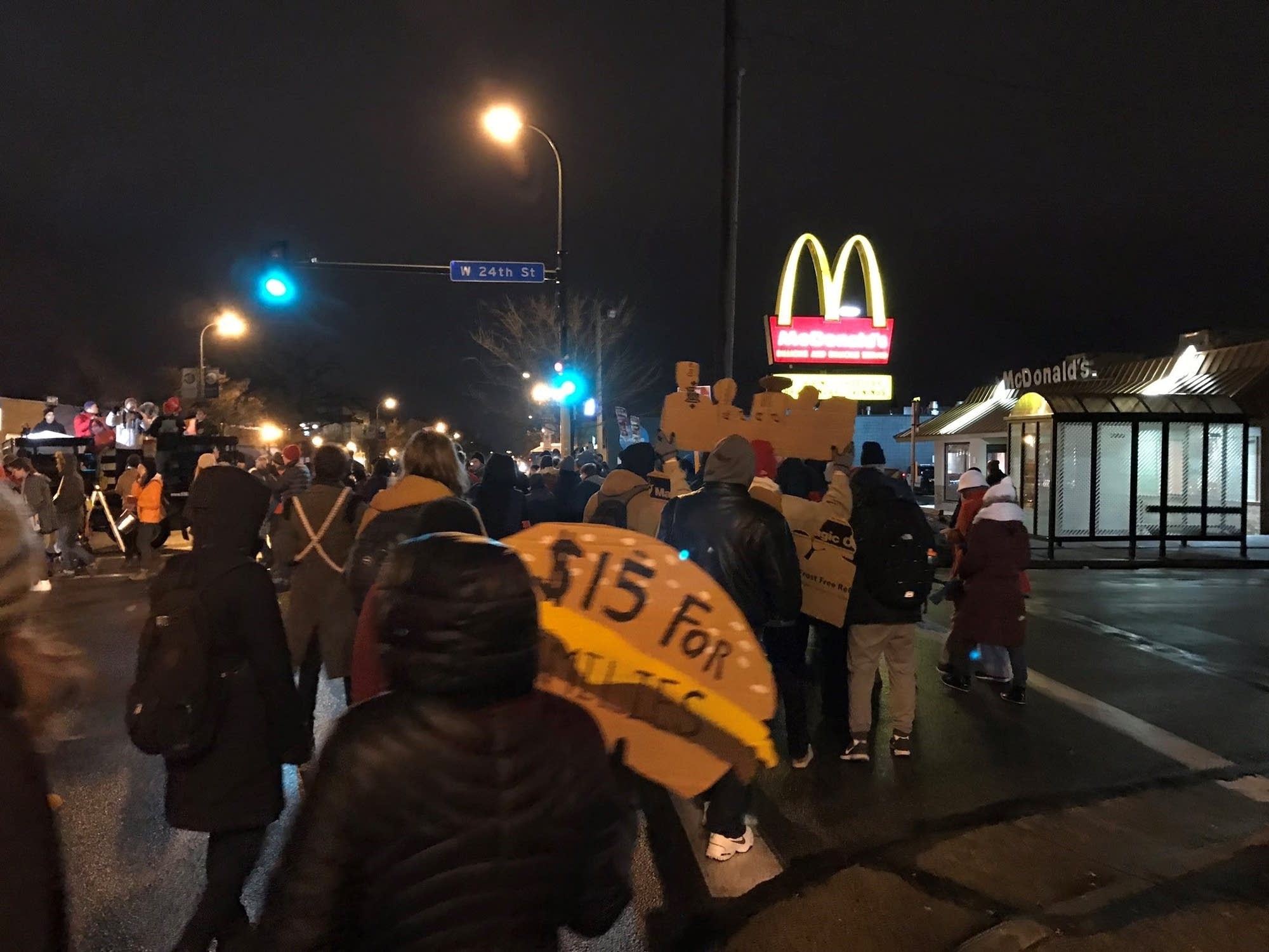 More than 100 fast food workers and supporters