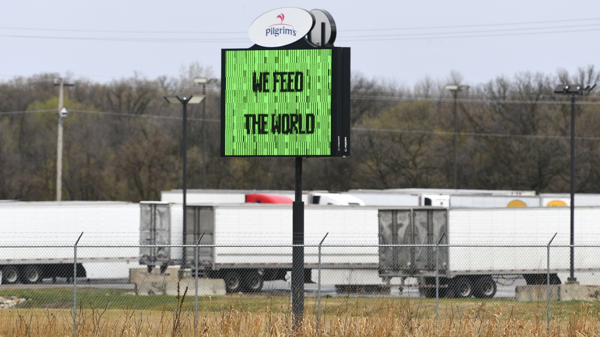 Pilgrim's worker dies at Cold Spring plant after being pinned under equipment
