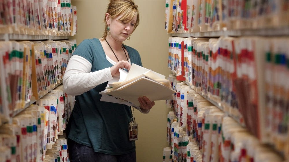 Move toward paperless filing improves efficiency in Minn. judicial